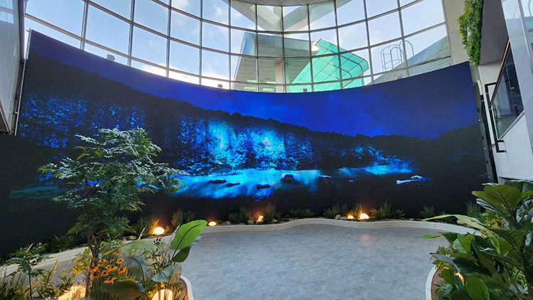 Curved Flexible LED Wall in South Korea