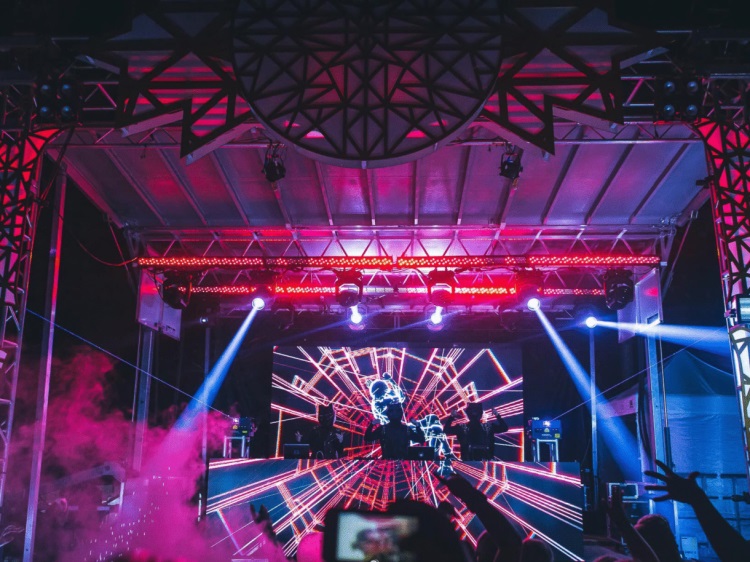 advanced full color led screen